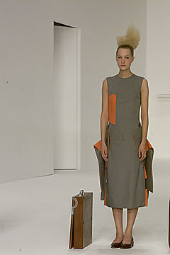 经典服装VS艺术—Hussein Chalayan 胡森.卡拉扬